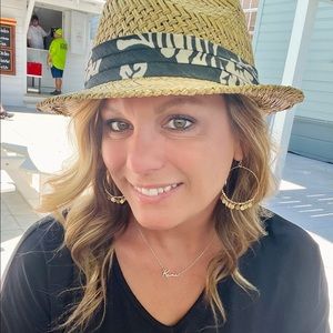 Meet your Posher, Kami